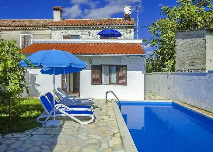 Feriehus Mediterrane Und Hundefreundliche Mit Privatpool, Grillbereich, Waschmaschine, Wifi Poreč